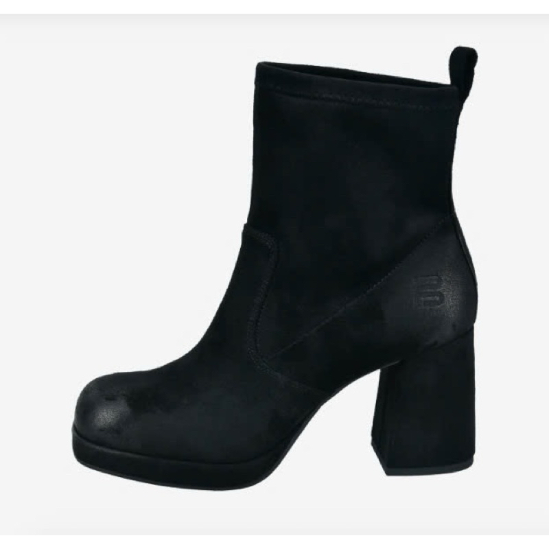 Giày bốt nữ cổ thấp đế đúp êm chân xuất Mỹ chính hãng Bagatt - boot nữ cổ ngắn cao cấp da lộn ôm cổ 