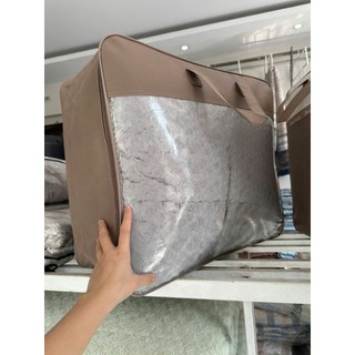 Chăn cừu lông chồn hoa hồng bất chấp mùa đông