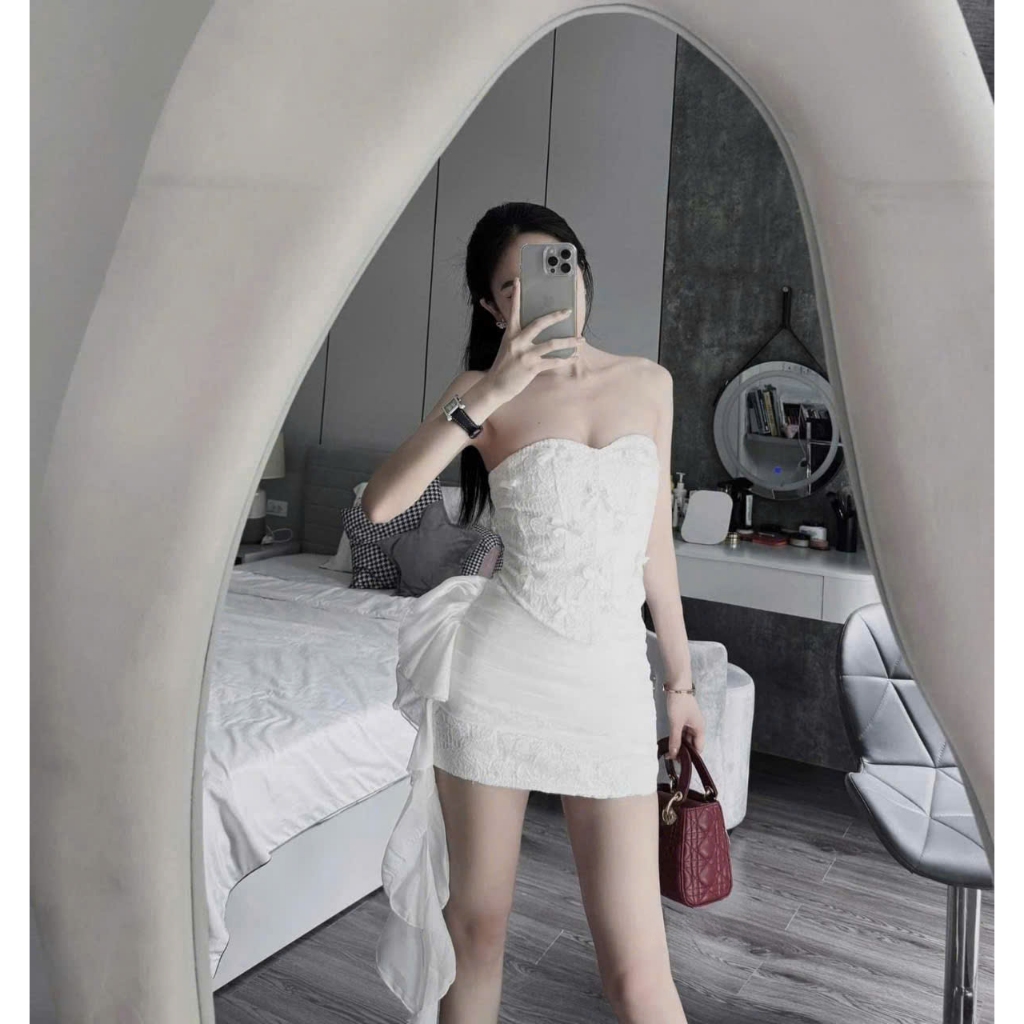 P85 - Set bộ ren áo cúp ngực corset có mút đính nơ phối chân váy tua rua