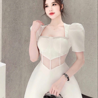 Váy cúp tay bồng eo trong