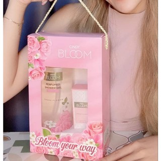   Giao hỏa tốc COMBO HỘP QUÀ 08 03 GỒM BỘ ĐÔI SỮA TẮM NƯỚC HOA CINDY BLOOM 640G+ NƯỚC HOA CINDY BLOOM 10ML. 