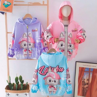  Áo Khoác gió có Mũ 2 lớp in Hình Bé LABUBU cực Cute 3 màu xinh size 13-45Kg dành cho bé gái phù hợp đi học đi chơi 