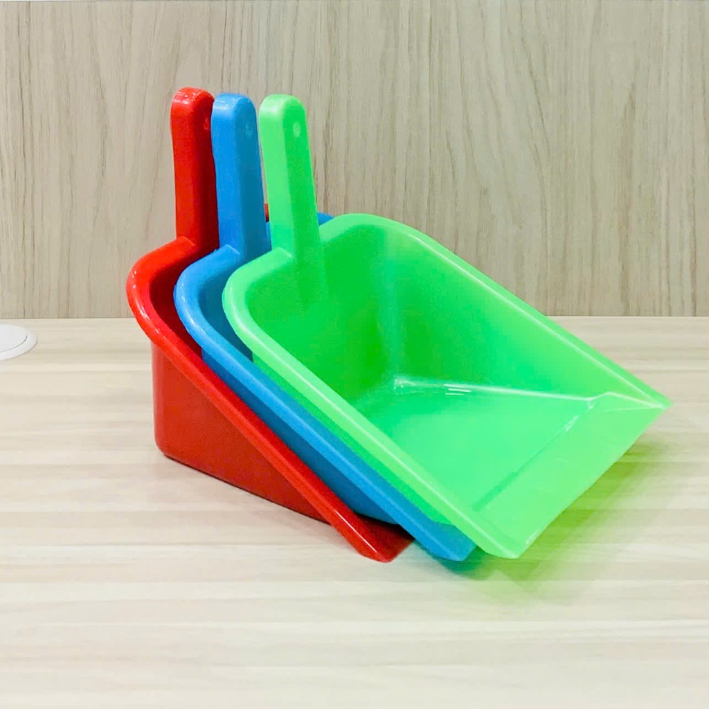 Ky rác cán nhỏ nhũ/ ky hốt rác loại nhỏ có cán liền Hằng Sao Sáng