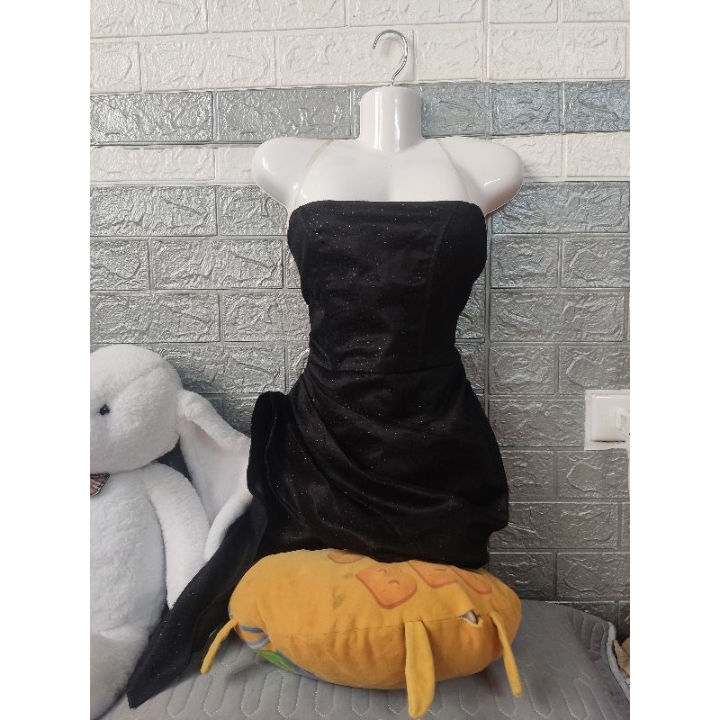 Đầm tiệc 2 dây màu đen size S