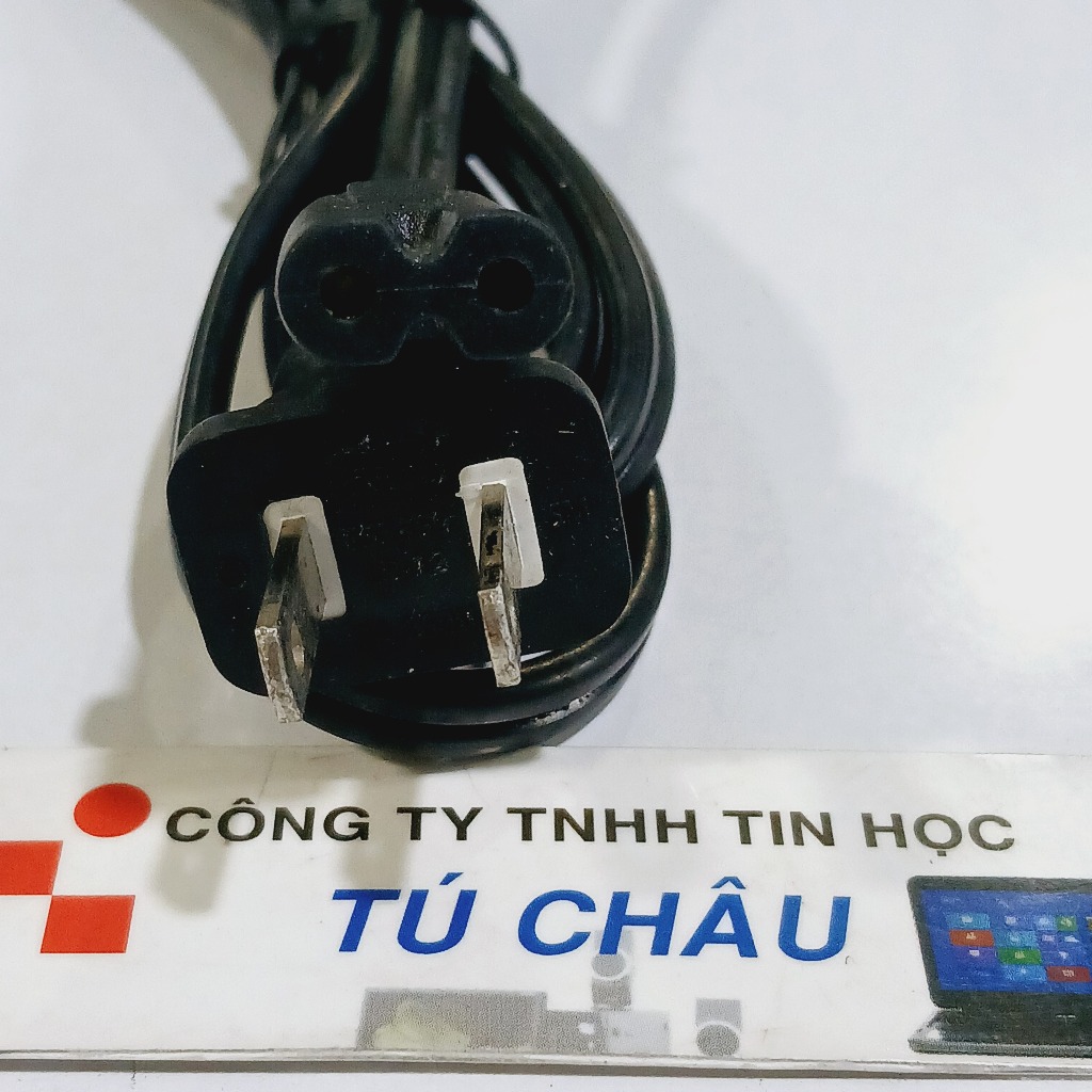 Cáp nguồn số 8 (Hai lổ tròn) dài 1.5m (Thường / Tốt)