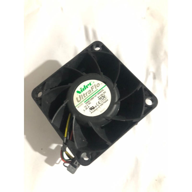 [Quạt 6cm] NIDEC 12V 12V 2.45A có jack cắm