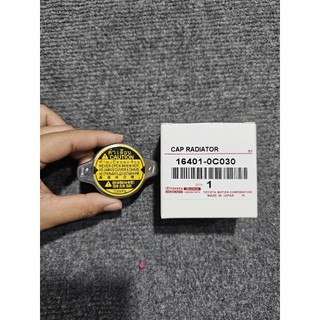 Nắp két nước (nhĩ nhỏ ) xe Toyota Innova, Vios, Fortuner, Hilux, Camry. OEM: 16401-0C030/ 16401-36030