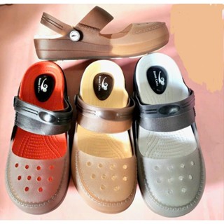 Dép sandal nhựa dẻo nữ bít mũi lỗ đế độn 4cm đi mưa đi làm đi học siêu nhẹ, siêu bền chống nước chống trượt BK-21