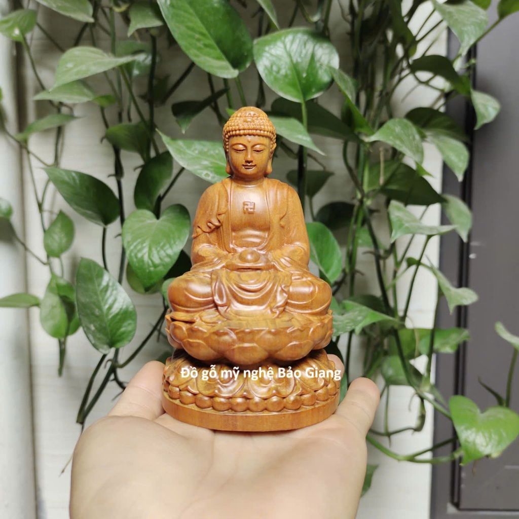 Tượng phật a di đà để ô tô gỗ bách thơm