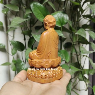 Tượng phật a di đà để ô tô gỗ bách thơm
