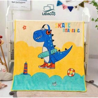 Chăn lông cừu trẻ em 2 lớp LIDACO mặt trên nhung tuyết mềm mịn mặt dưới lông cừu ấm áp khổ 1mx1,4m