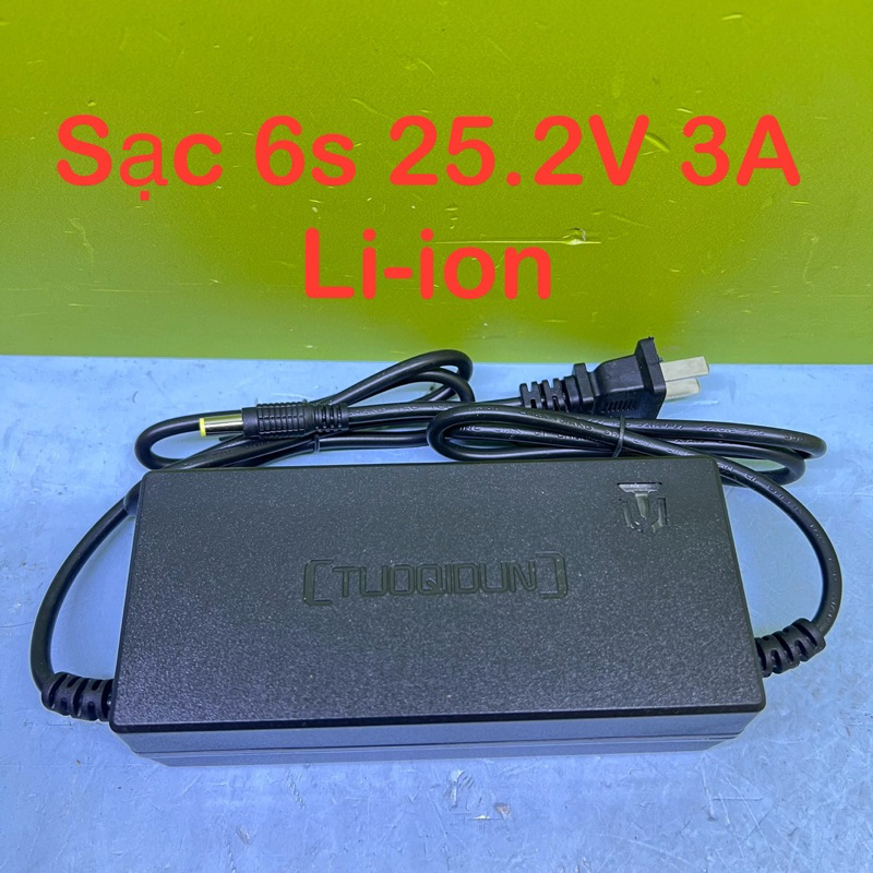 Sạc 6s 25.2v 3A có quạt tản nhiệt