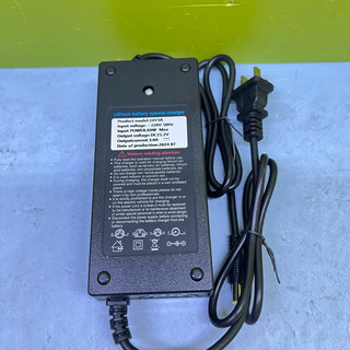 Sạc 6s 25.2v 3A có quạt tản nhiệt