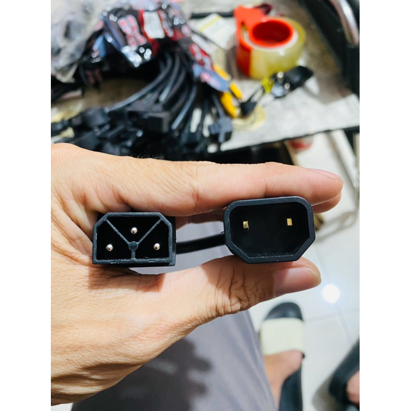 Dây chuyển nguồn chân sạc yadea xe điện trung quốc