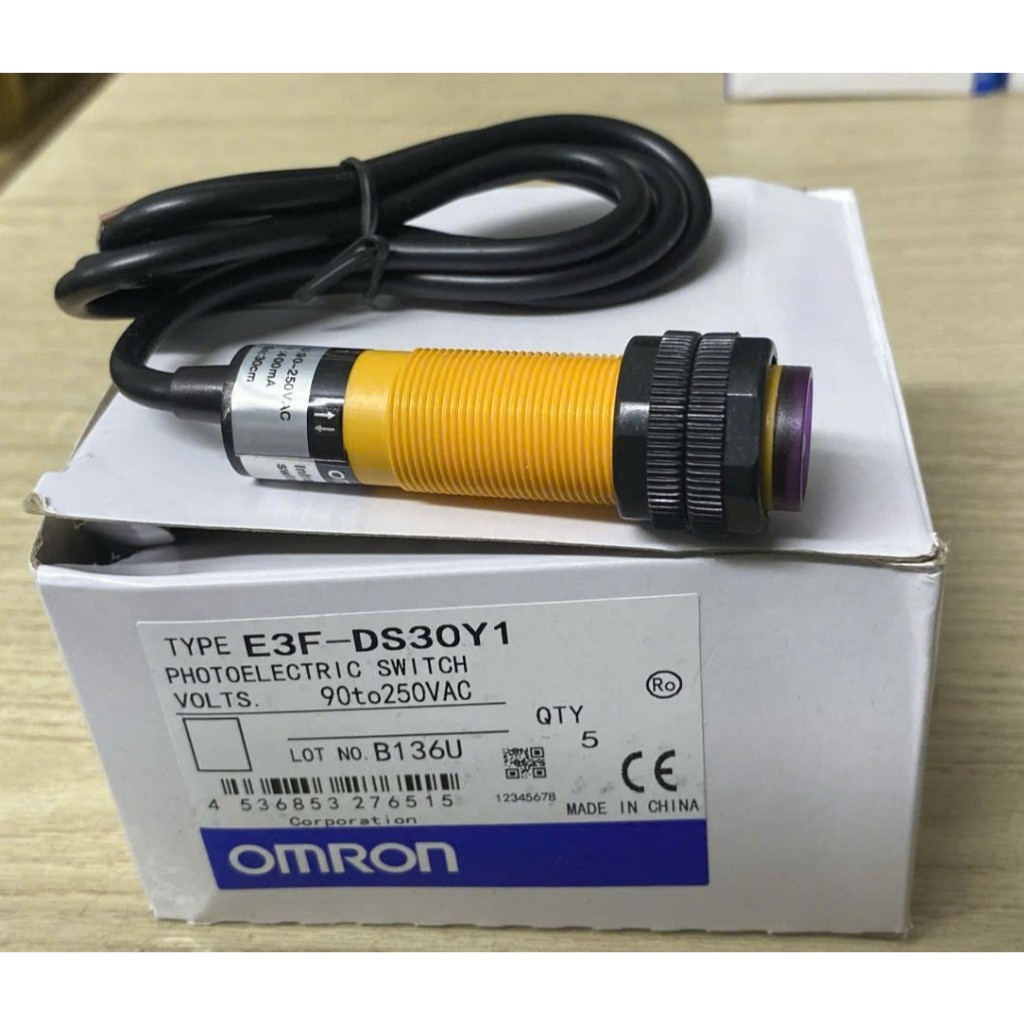 (omron) Cảm biến vật cản hồng ngoại E3F DS30Y1 2 dây 220VAC ,NO