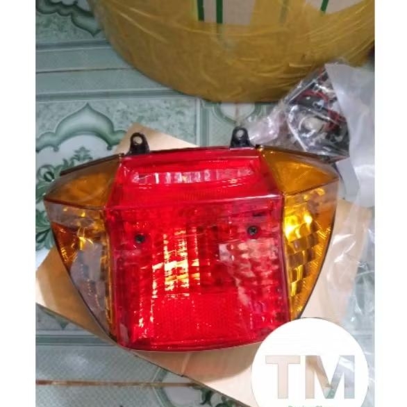Đèn hậu super dream