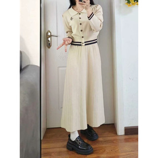    SẴN Set váy len dáng dài xếp ly set váy kiểu hàn quốc hàng QCCC 