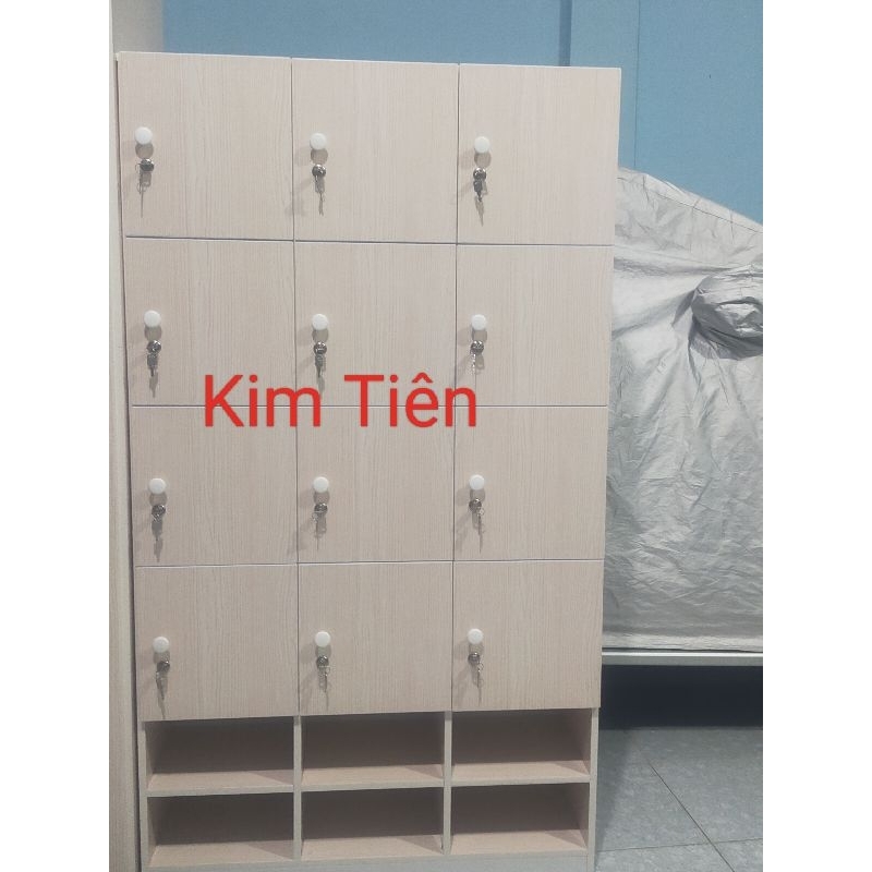 Tủ locker. kèm kệ giày nhựa đài Loan.