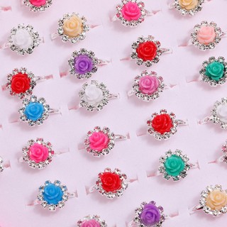 Hộp 36 chiếc nhẫn hình bông hoa đa màu sắc có thể chỉnh kích thước - SP000611