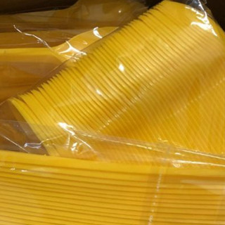  combo 100 muỗng nhựa vàng dài 20cm muỗng nhựa trà sữa 20cm 