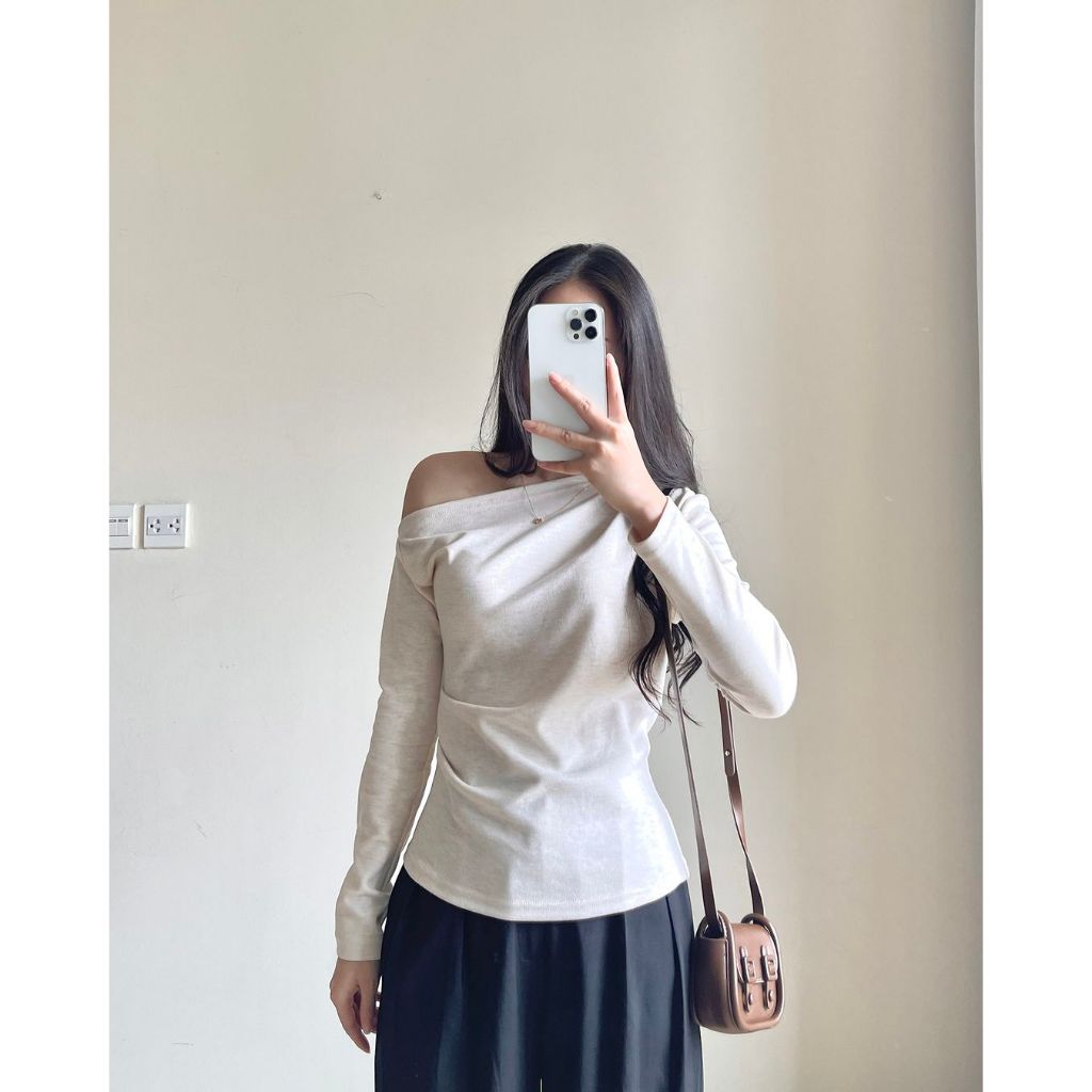 Áo thun tăm trễ vai dài tay cách điệu nhún eo nữ tính, Áo thun nữ lệch vai chất tăm lông thỏ HA345 | BigBuy360 - bigbuy360.vn