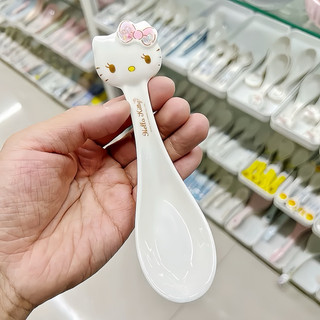 MUỖNG NHỰA MELAMINE HELLO KITTY