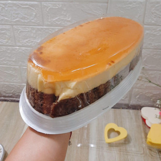 50 Hộp oval đế trắng H12 đựng bánh mì hoa cúc - Hộp oval đựng bánh gato flan - râu câu cá chép