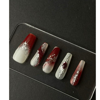 móng giả_nail box móng thiết kế phong cánh cổ điển