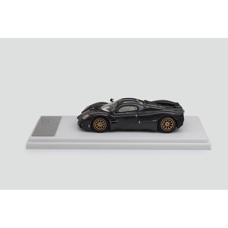 mohinhxeps-1/64_ XF  Pagani Utopia diecast model.