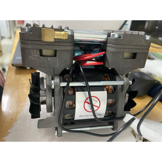 Bơm hút chân không AC 220v