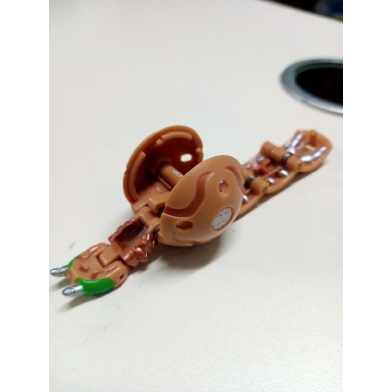 mô hình đồ chơi bakugan phần 1 , bakugan Centipoid B1- ( đặt ngoài shopee/giao dịch HCM sẽ có giá tố