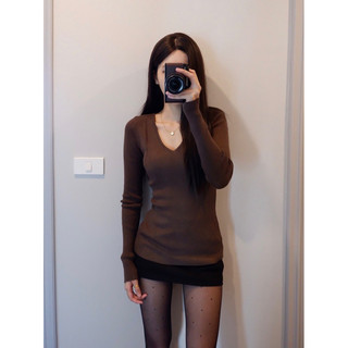 Áo len body cổ V