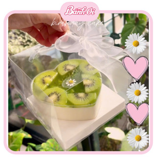 Hộp mica trái tim có quai xách đựng bánh kem, hộp bánh mousse, hộp bánh panna cotta, hộp đựng bánh Tiramisu
