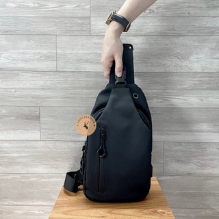 Túi đeo chéo trước ngực chất Oxford cao cấp có ngăn Ipad hot nhất TN002