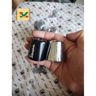 gù tay nắm vespa