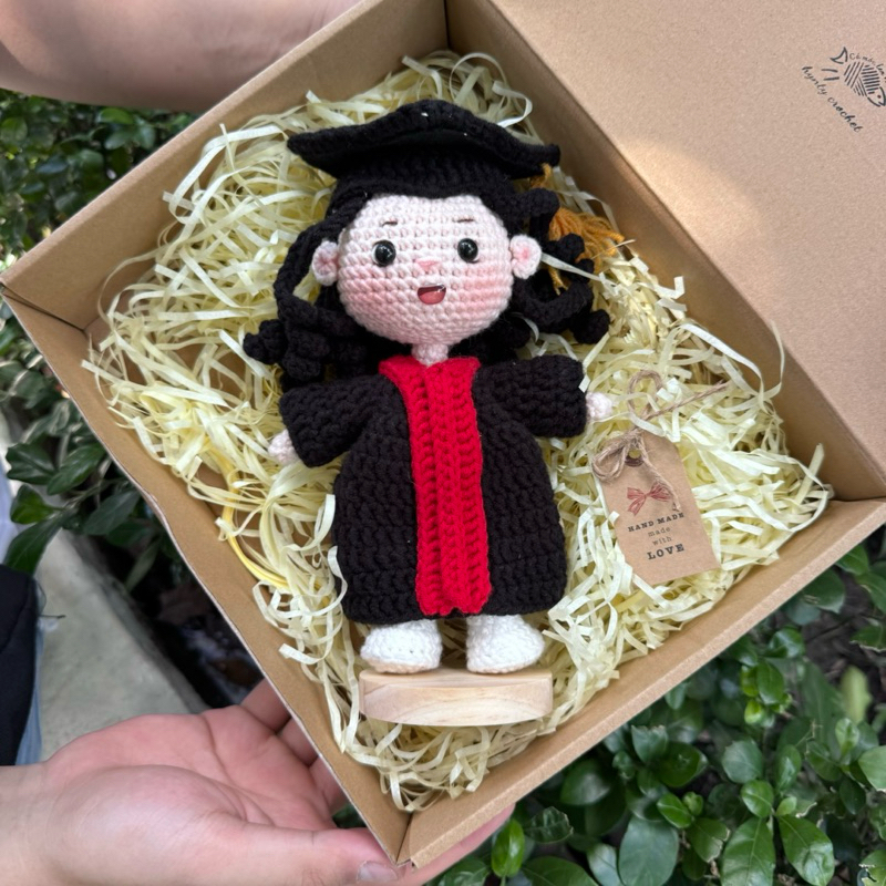 Búp bê cử nhân 18-20cm - Doll tốt nghiệp bằng len handmade