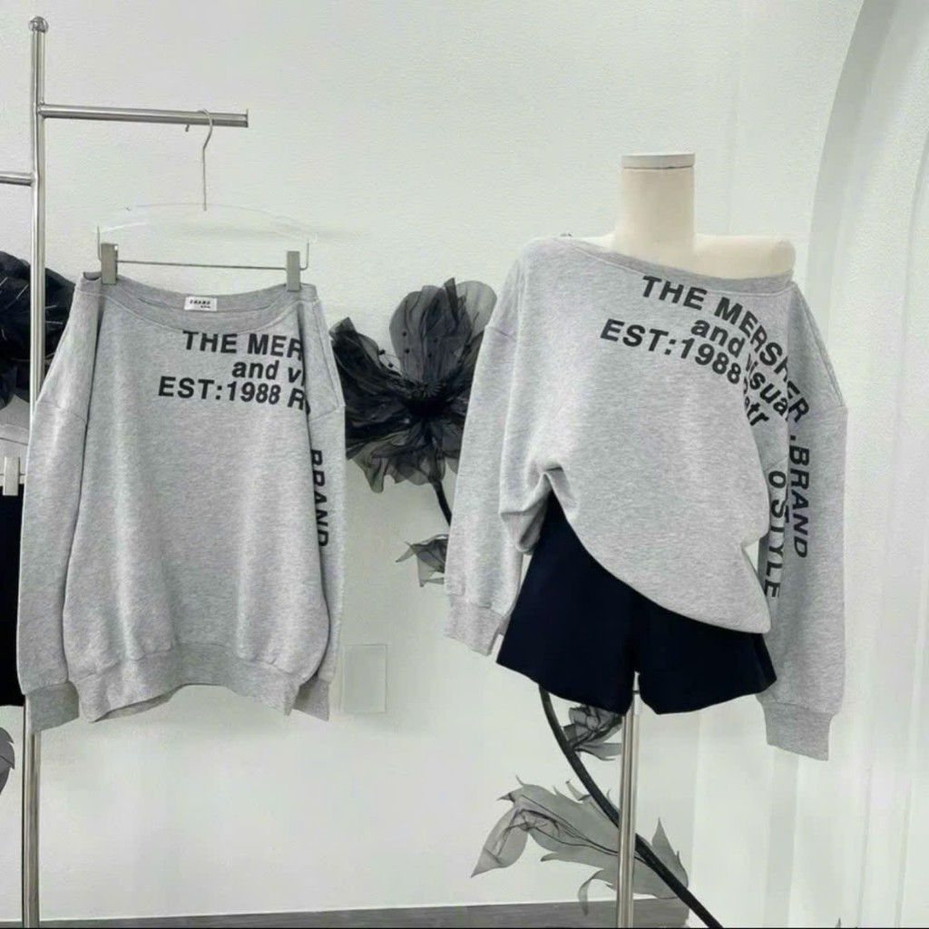 Áo nỉ trể vai Nữ  chữ in 5D cao cấp, chất liệu nỉ 2Da Phong chách hàn quốc. hotrend BOMBERSHOP