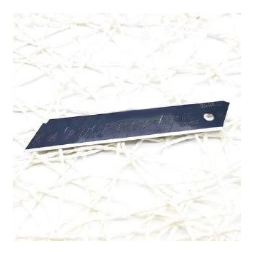 Lưỡi dao cắt giấy đen (10C/H)