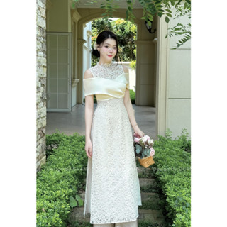 Áo dài ren cách tân Giian thiết kế trễ vai cổ leo phối quây lụa dáng ôm 4 tà tôn dáng AD1437