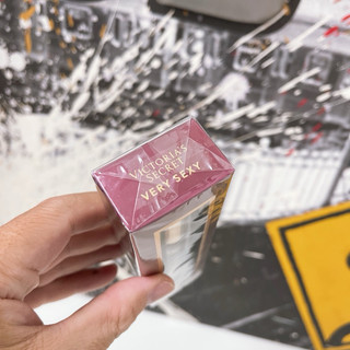 Nước hoa nữ Very sexy 7ml