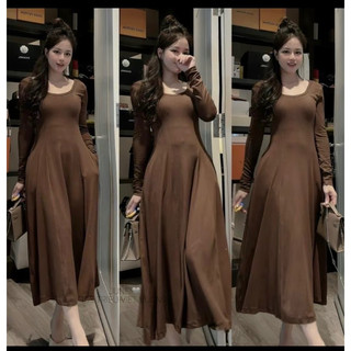 Đầm bầu len thu đông ấm áp cổ vuông thời trang