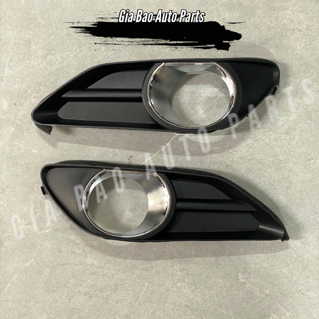 Ốp đèn gầm Toyota Camry 2007 xe VN | Fog lamp cover Toyota Camry 2007 Vietnam - Ảnh thật shop chụp