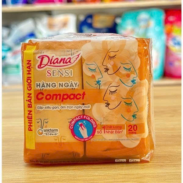 Băng Vệ Sinh Hằng Ngày Diana Sensi Compact Unicharm (Gói 20 miếng)