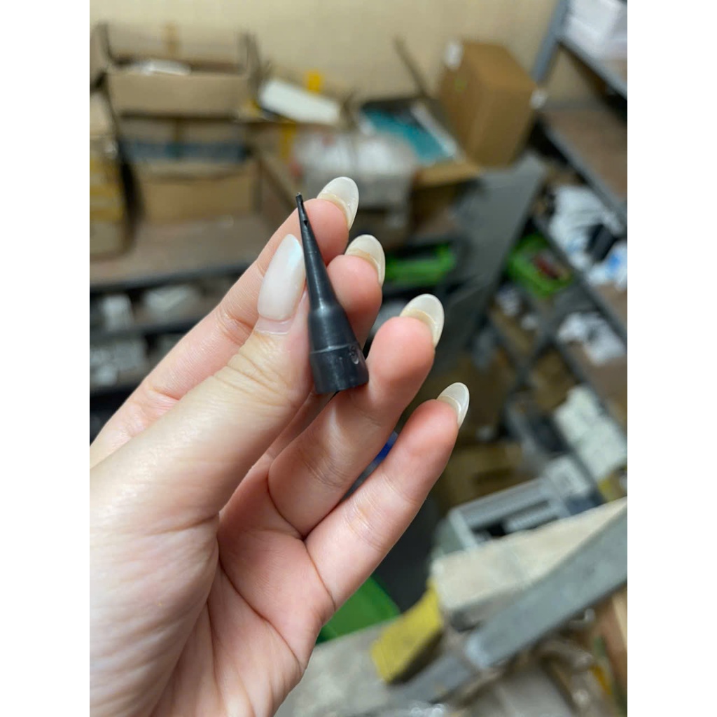 [6472] Set 100 Đầu Đen Bơm Keo