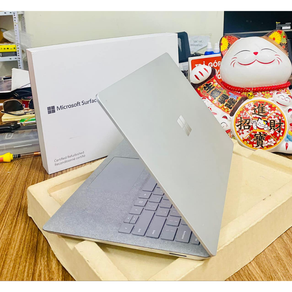 SURFACE LAPTOP 2 CORE I5 8350U RAM 8G SSD 256G 13.5INCH TOUCH 2K