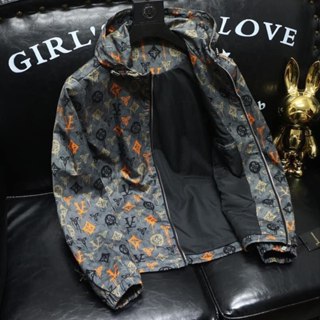 Áo Khoác Gió L.V Monogram in full thân, chất liệu dù 2 lớp form boy phố cực cháy