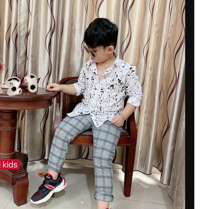 Áo sơ mi lụa trắng đốm cho bé trai