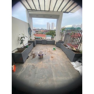 chậu trồng cây composite màu đá tối
