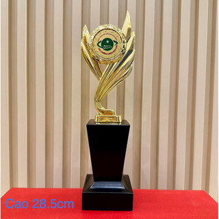 CÚP KIM LOẠI QUẢ CẦU