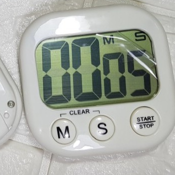 Đồng hồ bấm giờ đếm ngược BT2